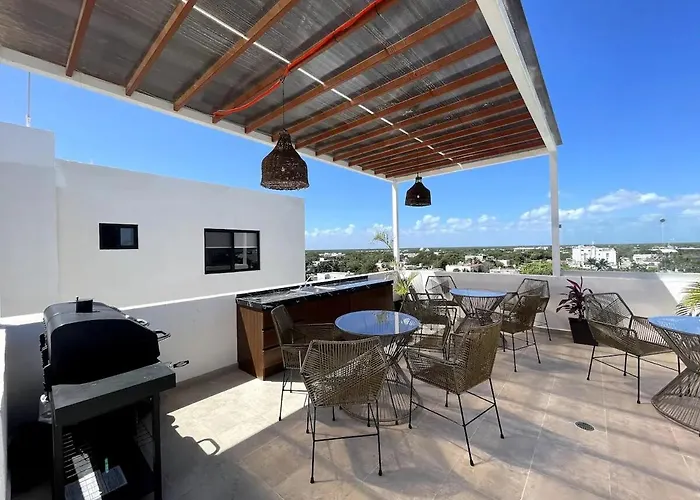 Depa 2br Con Vista Piscina Y Gym Playa del Carmen